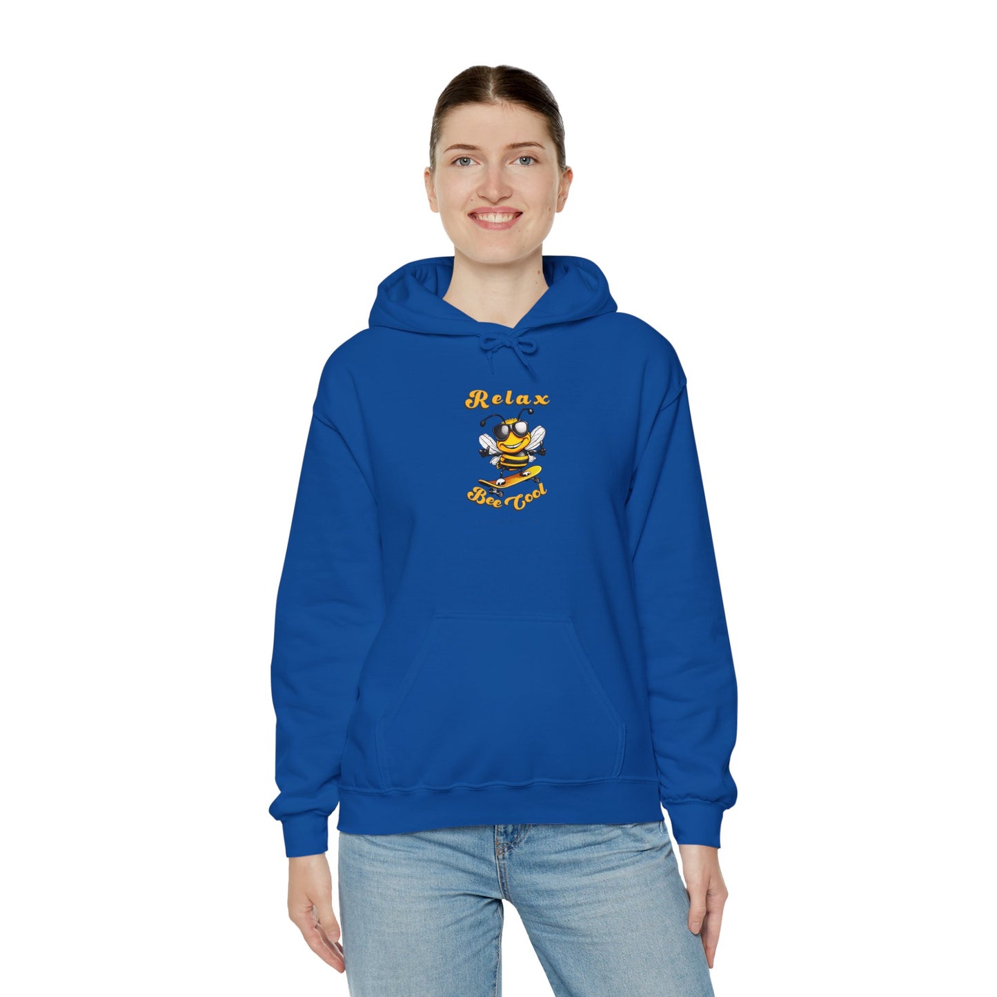 Relax with this cool beeasone Unisex Heavy Blend™ Hooded Sweatshirt