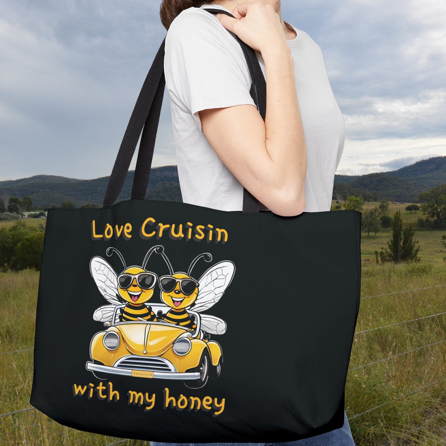 Love cruisin beeasone travel tote bag - black