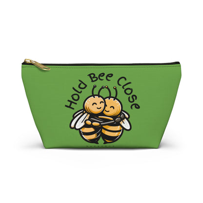 Bee Close beeasone stylish accessories / cosmetics pouch - Green